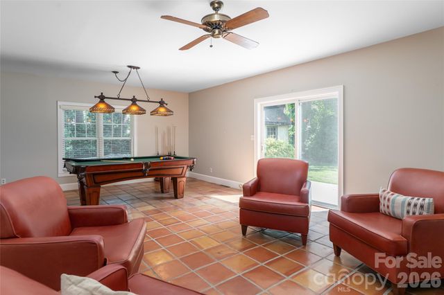 20 Buena Vista Road, Asheville, NC 28803