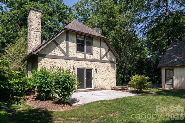 20 Buena Vista Road, Asheville, NC 28803