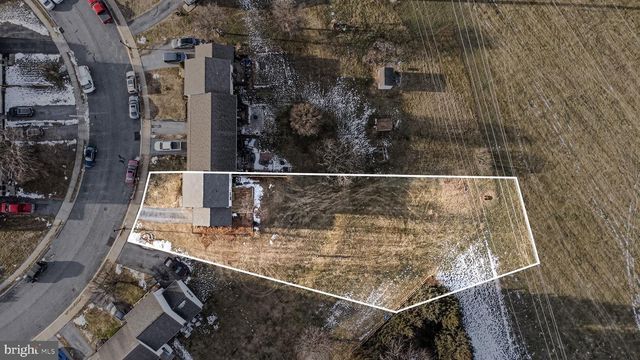 107 CHELMSFORD DR, Marietta, PA 17547