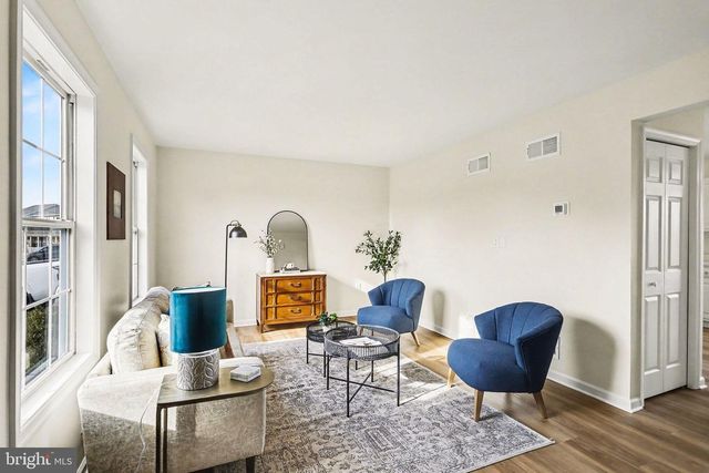 107 CHELMSFORD DR, Marietta, PA 17547