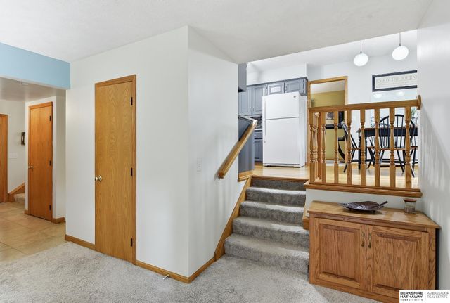 15020 Dorcas Circle, Omaha, NE 68144