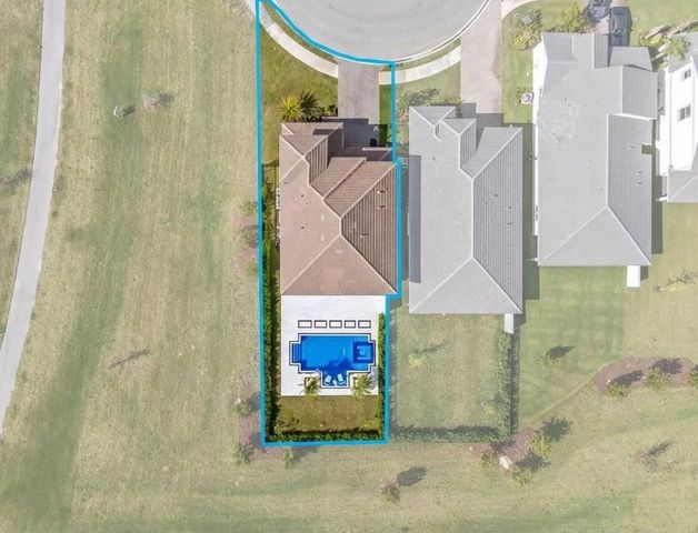 1402 Thistle Place, Loxahatchee, FL 33470