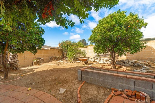 1457 W 1st, San Pedro, CA 90732