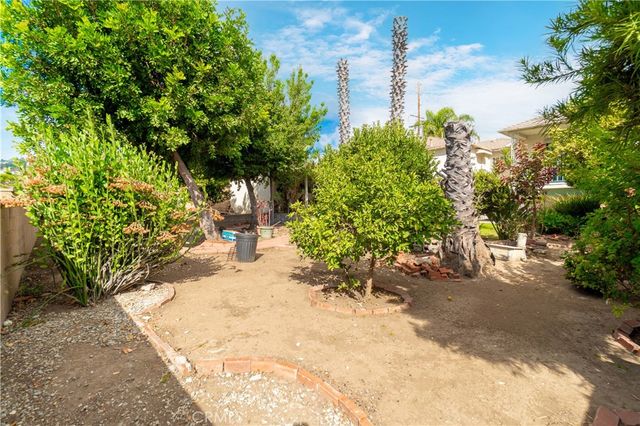 1457 W 1st, San Pedro, CA 90732