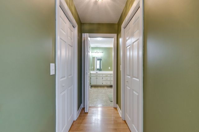 106 Parkwood Ln, Hohenwald, TN 38462