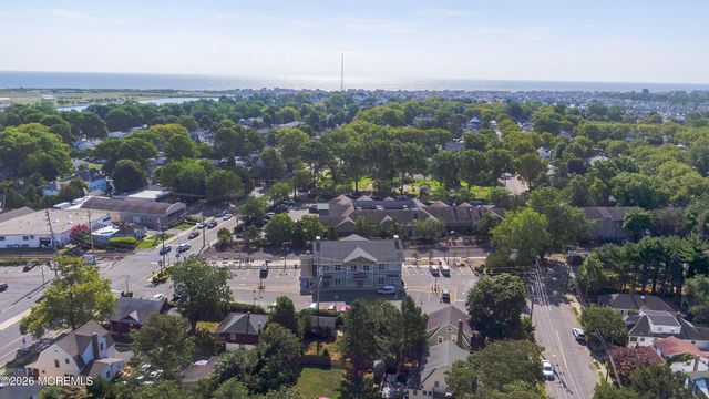 13 Pearce Avenue, Manasquan, NJ 08736
