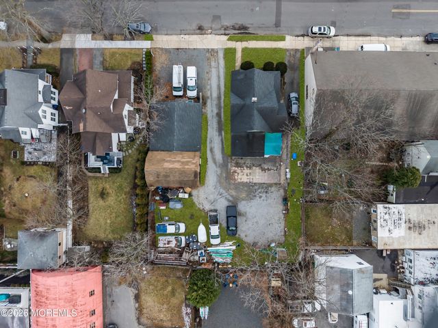 13 Pearce Avenue, Manasquan, NJ 08736