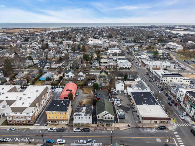 13 Pearce Avenue, Manasquan, NJ 08736