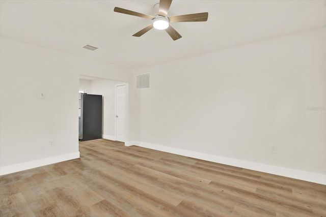 5543 GULF DRIVE, New Port Richey, FL 34652