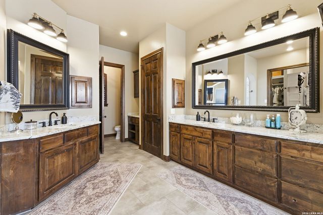 7805 Colonial Woods, Boerne, TX 78015