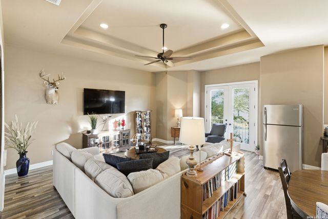 7805 Colonial Woods, Boerne, TX 78015