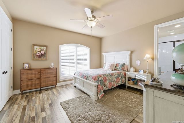 7805 Colonial Woods, Boerne, TX 78015
