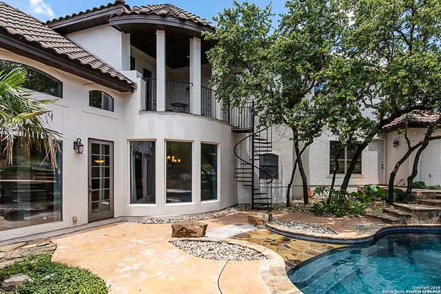 7805 Colonial Woods, Boerne, TX 78015