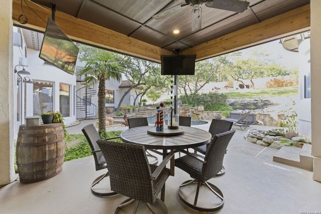 7805 Colonial Woods, Boerne, TX 78015