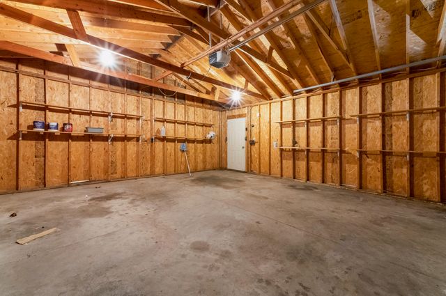 15241 Pearson Street, Oak Park City, MI 48237