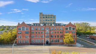 6533 E Jefferson Avenue 307, Detroit, MI 48207