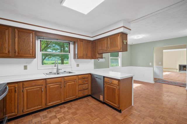 8218 N 37th Street, Ross Twp, MI 49083