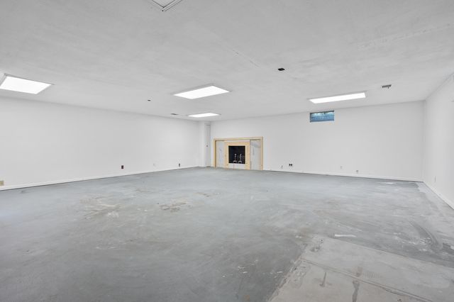 8218 N 37th Street, Ross Twp, MI 49083