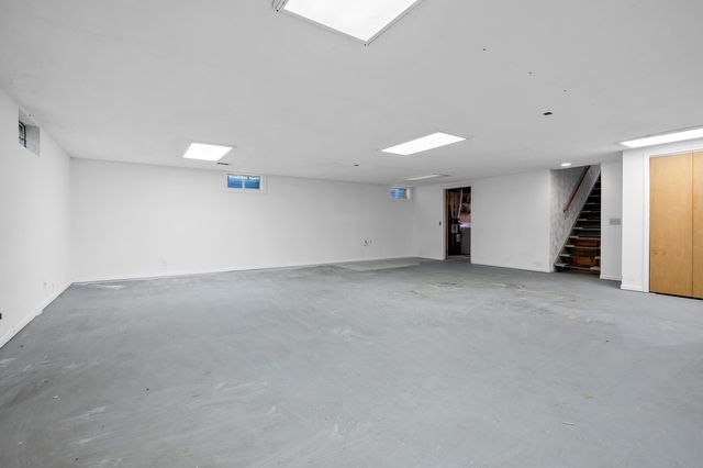 8218 N 37th Street, Ross Twp, MI 49083