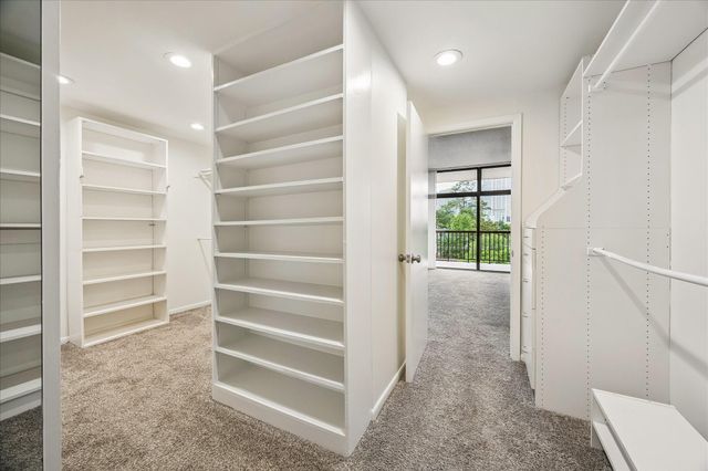 21 Briar Hollow Lane 501, Houston, TX 77027