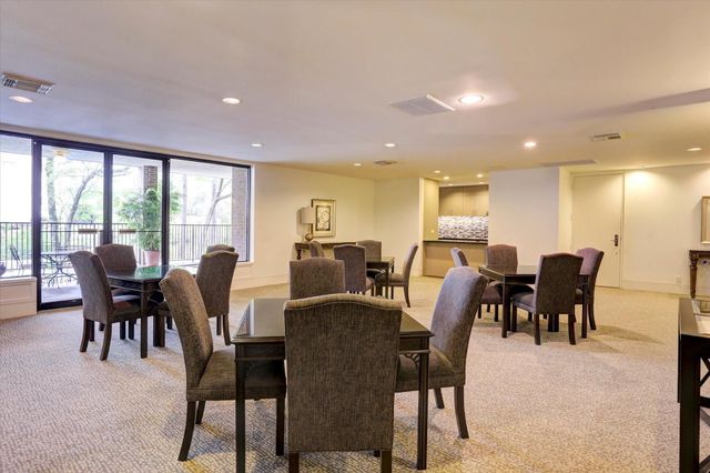 21 Briar Hollow Lane 501, Houston, TX 77027