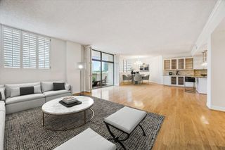21 Briar Hollow Lane 501, Houston, TX 77027