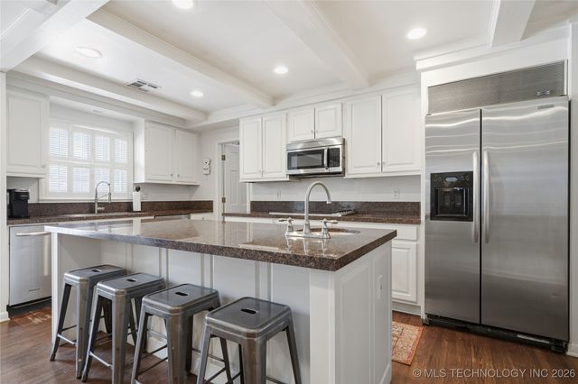 2853 E 39th Street, Tulsa, OK 74105