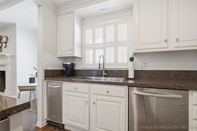 2853 E 39th Street, Tulsa, OK 74105