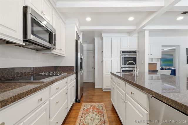 2853 E 39th Street, Tulsa, OK 74105