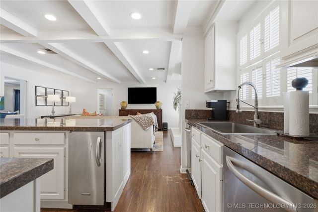 2853 E 39th Street, Tulsa, OK 74105