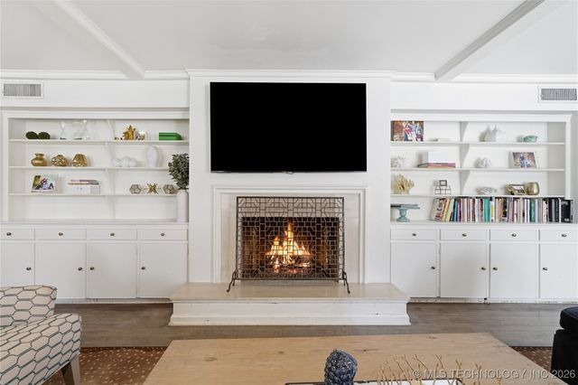 2853 E 39th Street, Tulsa, OK 74105