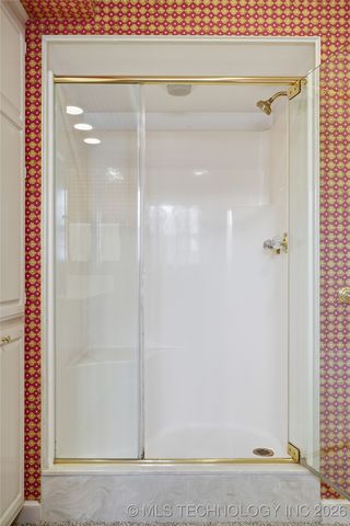 2853 E 39th Street, Tulsa, OK 74105