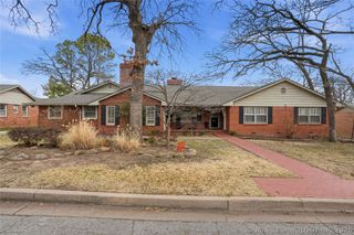 2853 E 39th Street, Tulsa, OK 74105