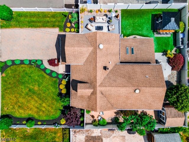 7 Center Pl, Middlesex Boro, NJ 08846