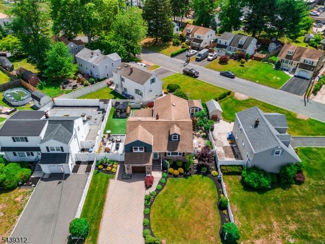 7 Center Pl, Middlesex Boro, NJ 08846