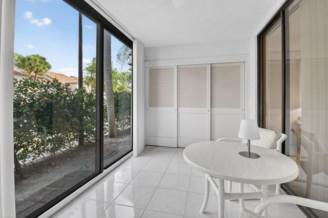 5226 Europa Drive H, Boynton Beach, FL 33437