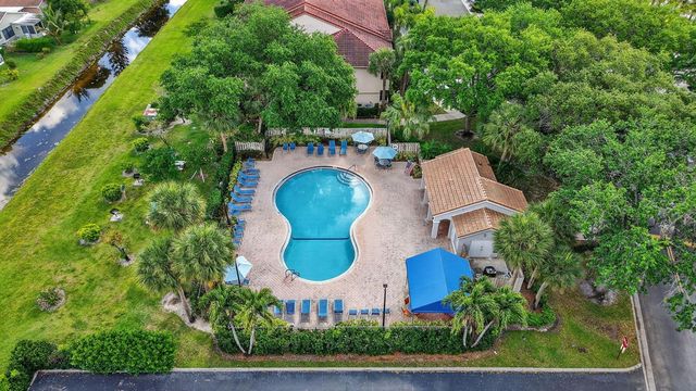 5226 Europa Drive H, Boynton Beach, FL 33437