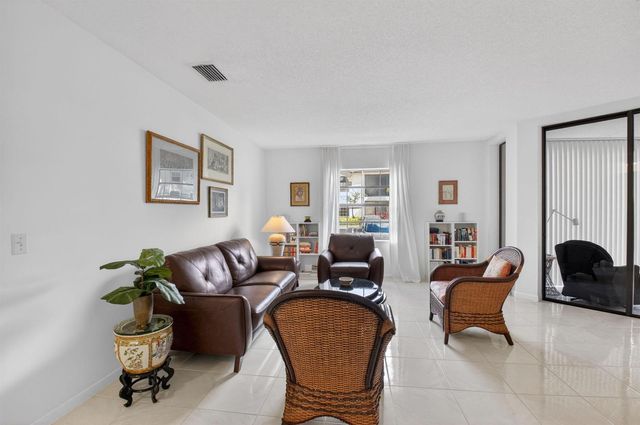 5226 Europa Drive H, Boynton Beach, FL 33437