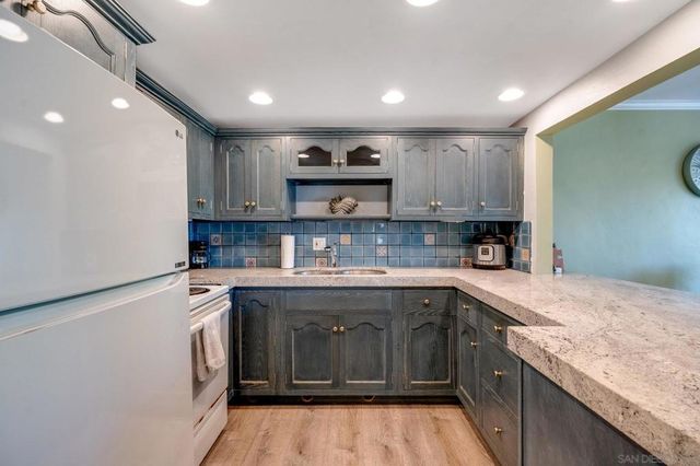 1650 8th Ave 213, San Diego, CA 92101