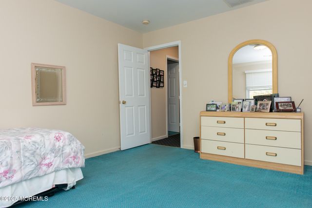 1150 Buckwald Court, Lakewood, NJ 08701