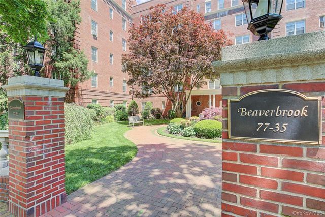 77-35 113th Street 1H, Forest Hills, NY 11375