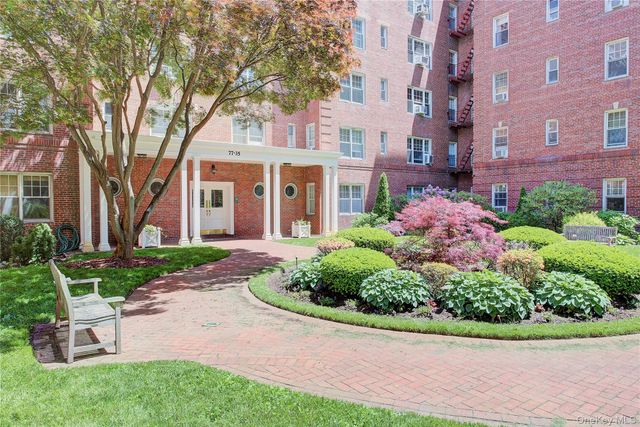 77-35 113th Street 1H, Forest Hills, NY 11375