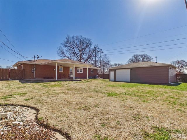 3101 Willow Avenue, Granite City, IL 62040