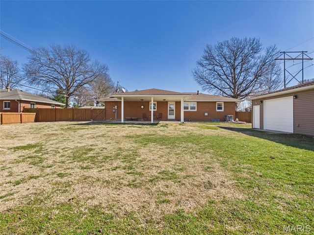 3101 Willow Avenue, Granite City, IL 62040