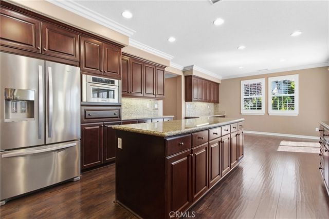 32437 Yosemite, Temecula, CA 92592