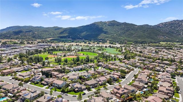 32437 Yosemite, Temecula, CA 92592