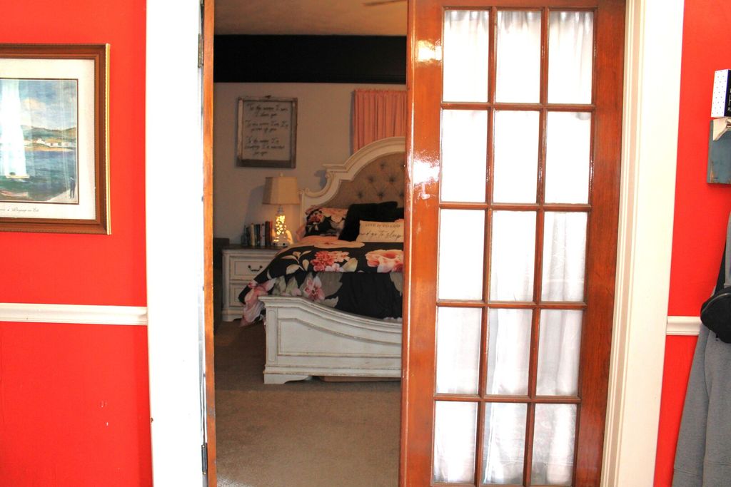 Image 13 of property listing at 230 N Cherry Street, Centralia, IL 62801