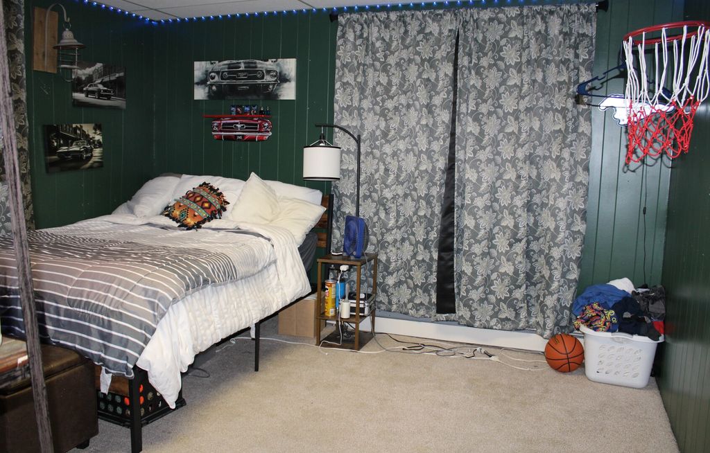Image 33 of property listing at 230 N Cherry Street, Centralia, IL 62801