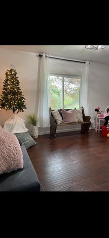 208 W 7th Street W, Weatherford, TX 76086