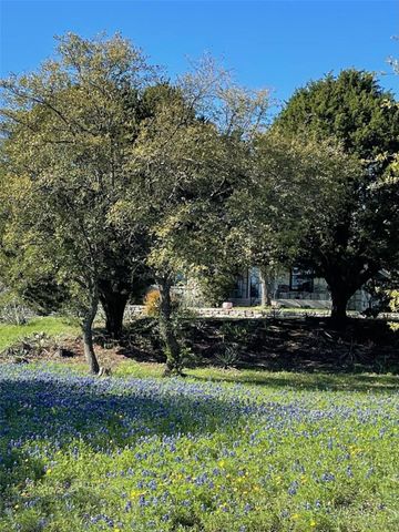 208 W 7th Street W, Weatherford, TX 76086